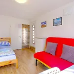 New Studio With Aircon & Free Parking